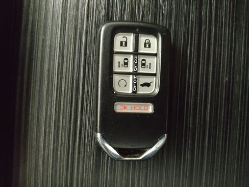 Used 2019 Honda Odyssey EX-L image 32