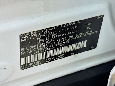 Certified 2020 Toyota RAV4 XLE Premium image 26