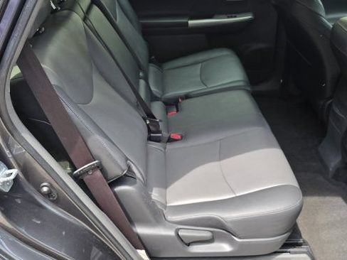 Used 2013 Toyota Prius V Five FWD image 33