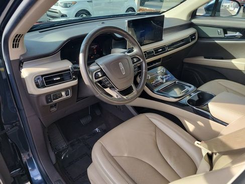 Used 2021 Lincoln Nautilus FWD w/ Equipment Group 101A image 17