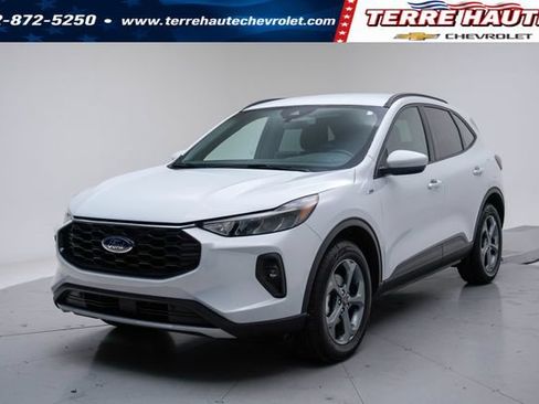 Used 2025 Ford Escape ST-Line Select AWD/4WD image 1