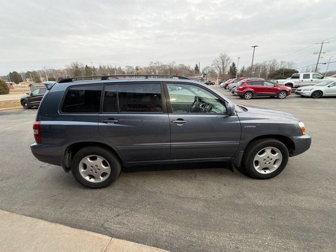 Used 2005 Toyota Highlander Limited image 6