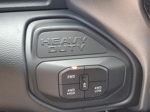 New 2026 RAM 2500 Laramie w/ Night Edition AWD/4WD image 13