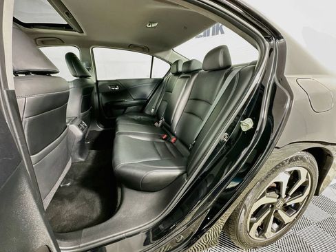 Used 2017 Honda Accord EX-L image 29