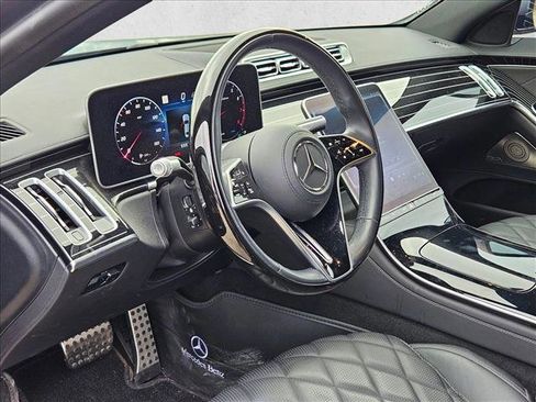 Used 2024 Mercedes-Benz S 580 4MATIC Sedan image 9