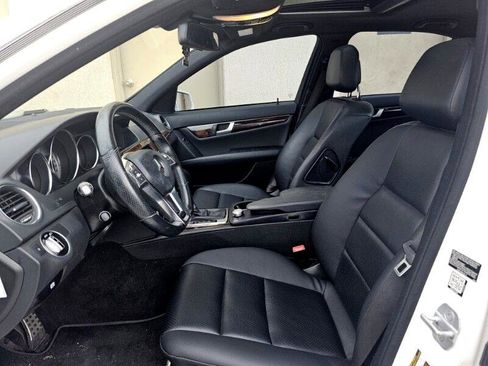 Used 2014 Mercedes-Benz C 250 Sport image 19