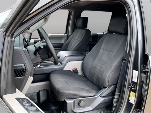 Used 2017 Ford F150 XL w/ Equipment Group 101A Mid AWD/4WD image 6