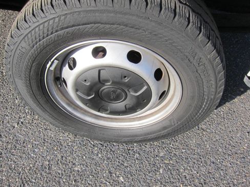 Used 2020 Ford Transit 350 XL image 5