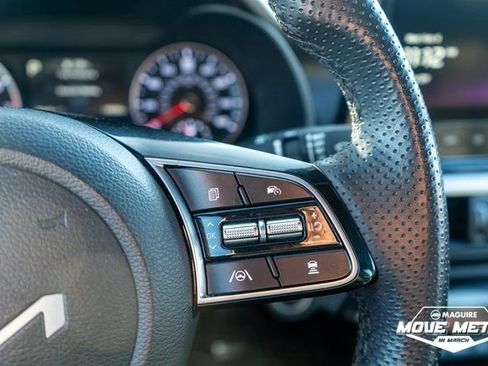 Used 2023 Kia Forte GT-Line w/ GT-Line Premium Package image 24