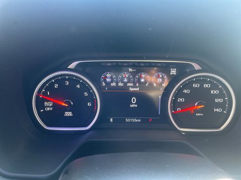 Used 2021 Chevrolet Tahoe Z71 w/ Z71 Off-Road Package image 27