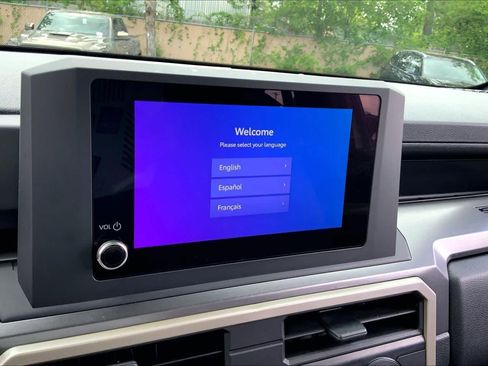 Used 2025 Toyota Tacoma SR5 image 28