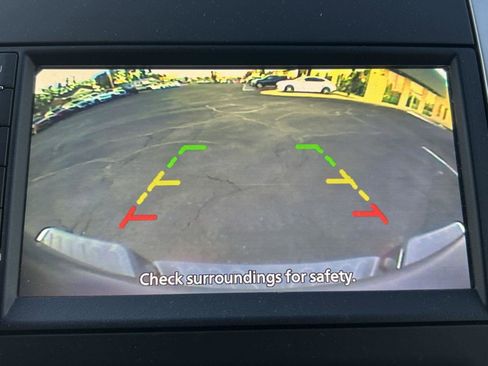 Used 2020 Nissan Frontier SV image 17