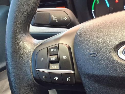 Certified 2024 Ford Maverick XLT image 25