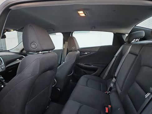 Used 2024 Chevrolet Malibu LT image 17