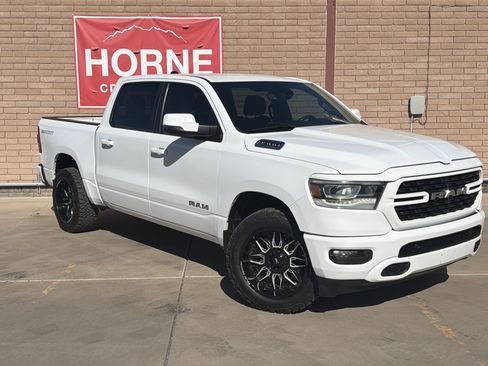 Used 2023 RAM 1500 Big Horn AWD/4WD image 3