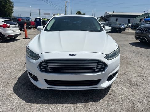 Used 2016 Ford Fusion Titanium FWD image 2