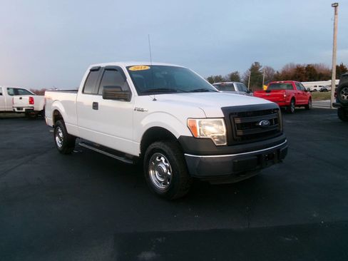 Used 2014 Ford F150 XL w/ Equipment Group 101A Mid image 2