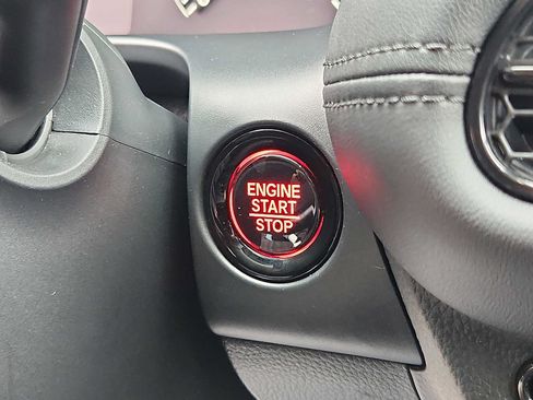 Certified 2026 Honda HR-V LX image 23