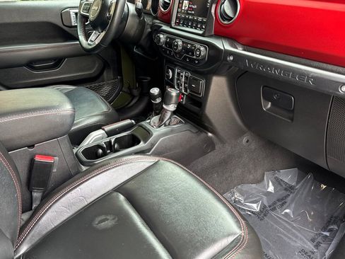 Used 2021 Jeep Wrangler Unlimited Rubicon AWD/4WD image 15