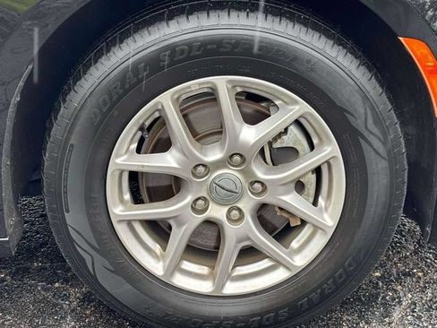 Used 2024 Chrysler Voyager LX FWD image 29