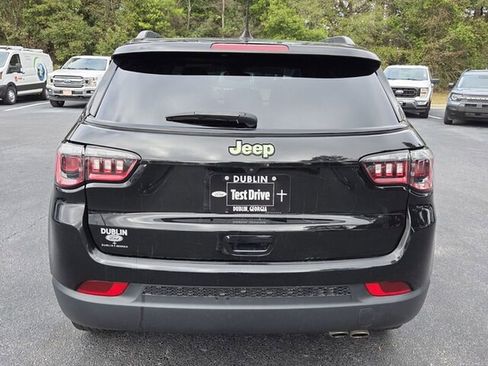 Used 2022 Jeep Compass Altitude image 13