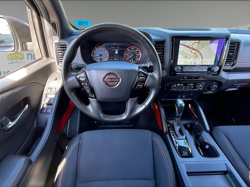 Used 2023 Nissan Frontier PRO-4X w/ Tow Package AWD/4WD image 16