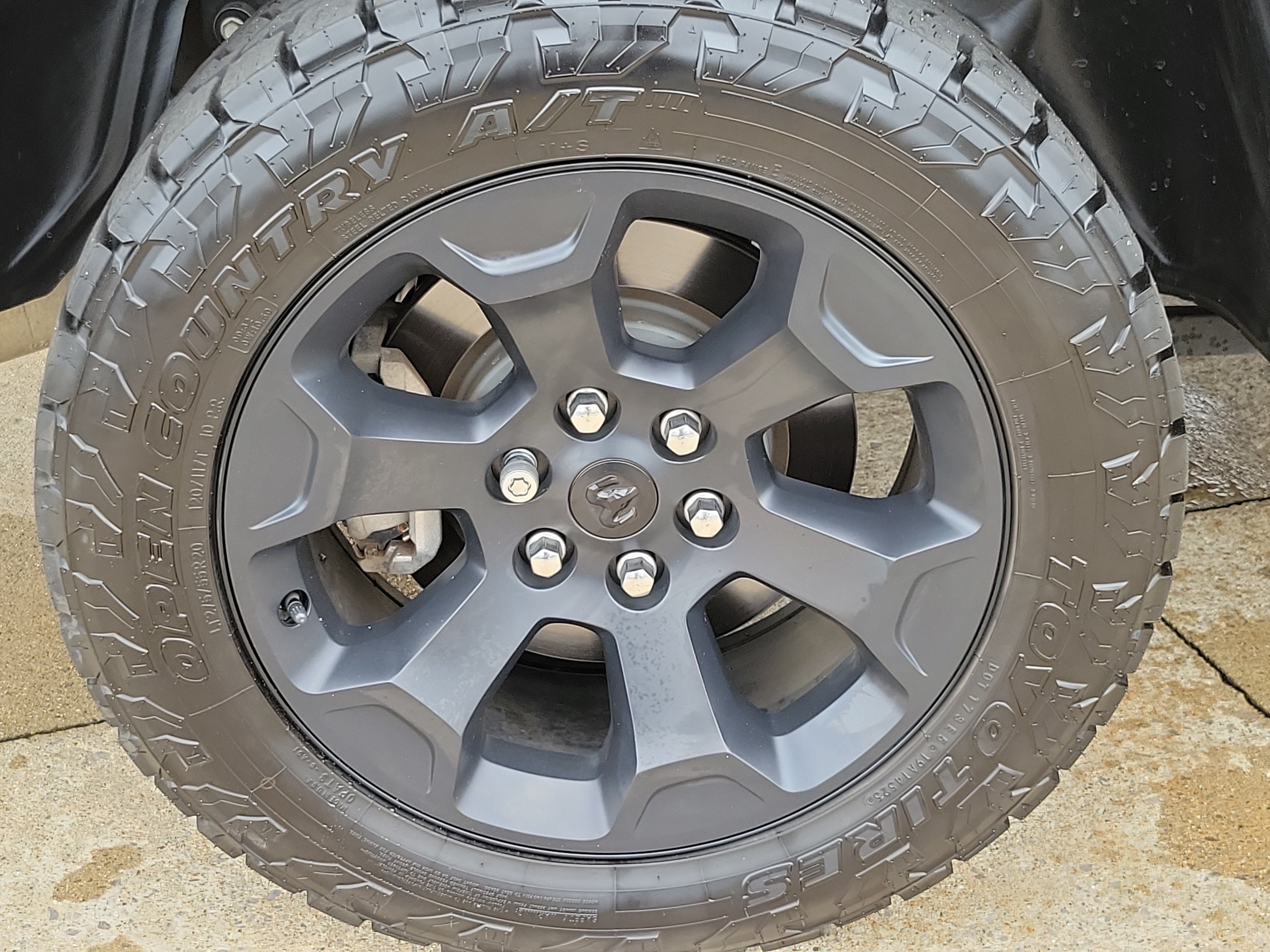 Used 2025 RAM 1500 Big Horn AWD/4WD image 5