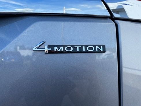 New 2026 Volkswagen Atlas SEL Premium R-Line image 18