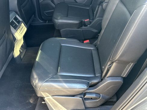 Used 2019 Volkswagen Atlas SE image 24