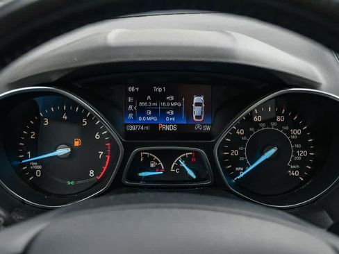 Used 2018 Ford Escape SEL AWD/4WD image 23
