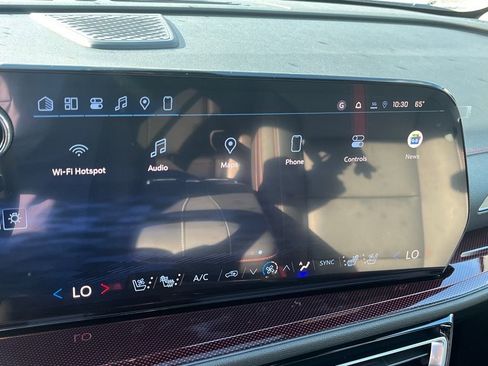 New 2026 Chevrolet Traverse RS w/ LPO, Floor Liner Package image 13