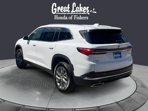 Used 2026 Buick Enclave Preferred AWD/4WD image 3