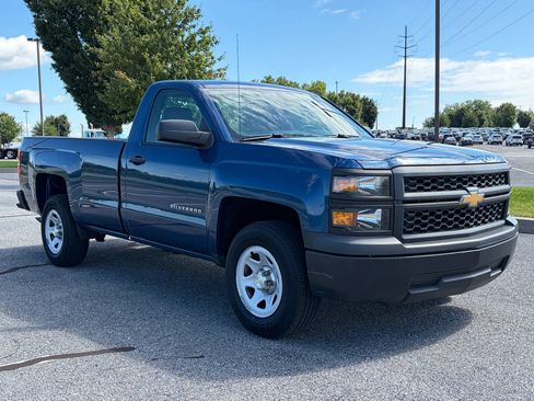 Used 2015 Chevrolet Silverado 1500 W/T RWD image 4