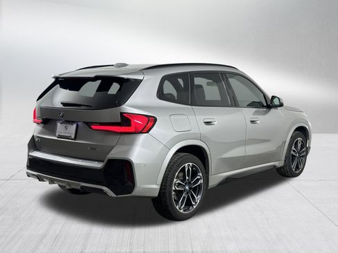 Certified 2025 BMW X1 xDrive28i w/ Technology Package image 7