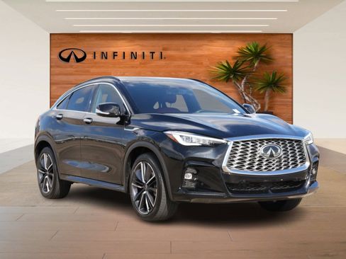 Certified 2025 INFINITI QX55 Sensory image 3