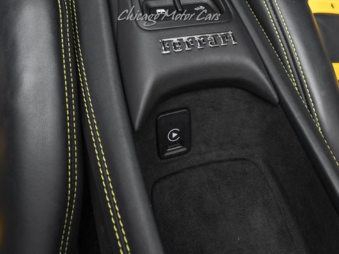 Used 2023 Ferrari F8 Tributo RWD image 18