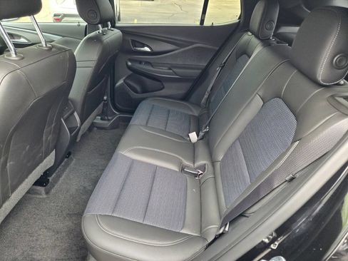 New 2026 Buick Envista Sport Touring w/ Convenience I Package FWD image 31
