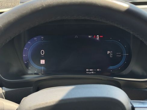 Used 2023 Volvo XC40 Recharge Plus AWD/4WD image 11