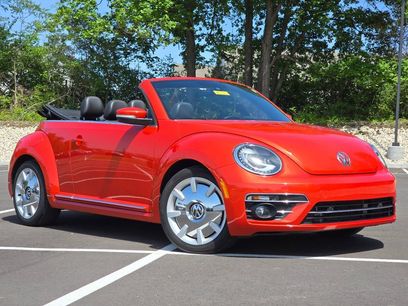Used 2019 Volkswagen Beetle 2.0T SE w/ SE Premium Package