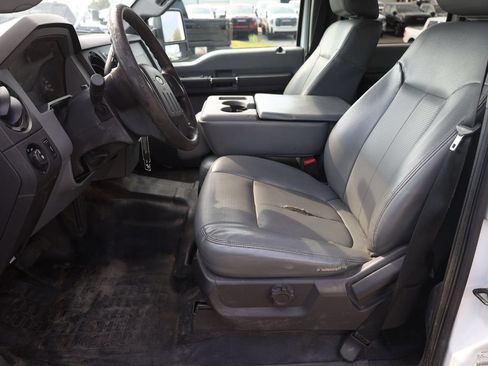 Used 2016 Ford F350 XL w/ Power Equipment Group AWD/4WD image 11