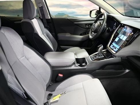 Used 2025 Subaru Outback Premium w/ Popular Package #1A image 43