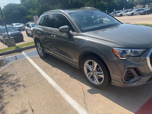 Used 2021 Audi Q3 2.0T Premium w/ Convenience Package AWD/4WD image 6