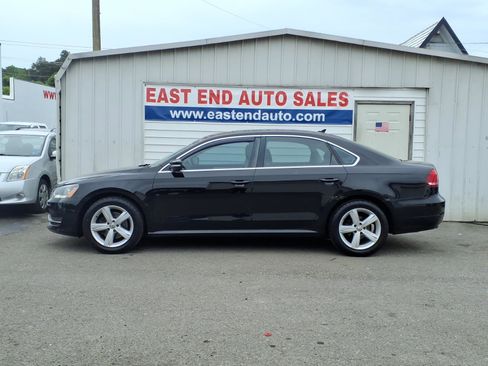 Used 2012 Volkswagen Passat 2.5 SE FWD image 2