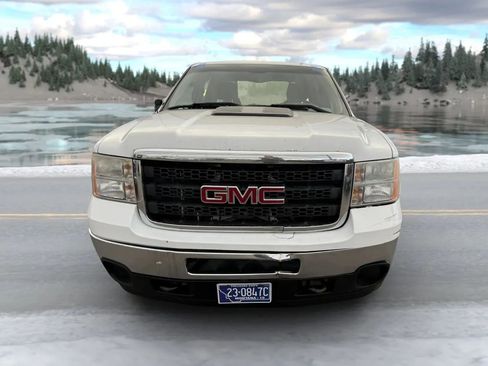 Used 2012 GMC Sierra 3500 W/T AWD/4WD image 8