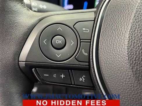 Used 2023 Toyota RAV4 XLE image 40