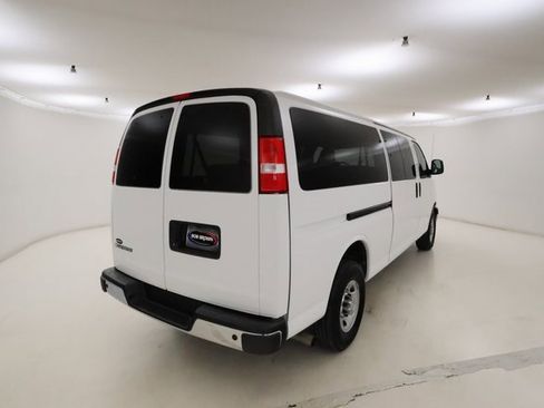 Used 2024 Chevrolet Express 3500 LT w/ LT Preferred Equipment Group image 3