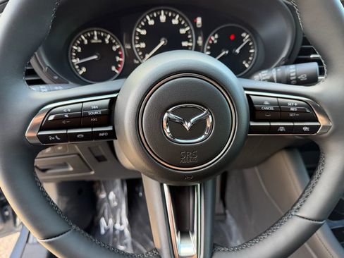 New 2026 MAZDA MAZDA3 Hatchback w/Premium Plus Pkg AWD/4WD image 28