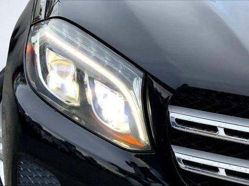 Used 2017 Mercedes-Benz GLS 450 4MATIC w/ Premium Package image 5