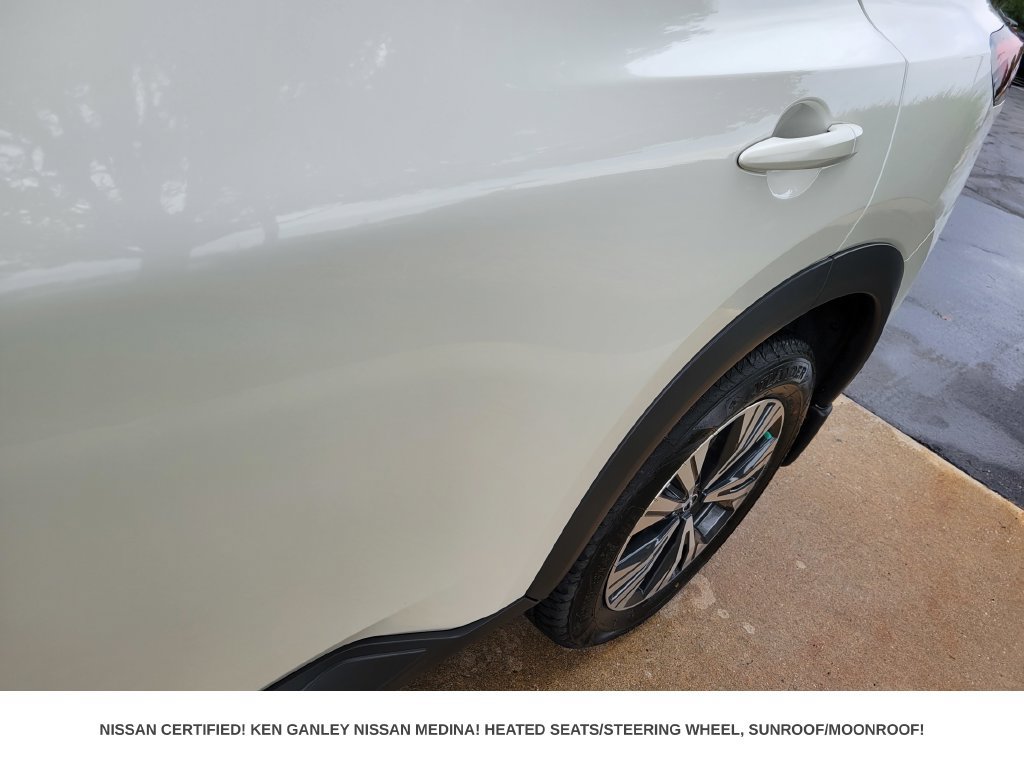 Certified 2023 Nissan Rogue SV w/ SV Premium B Package AWD/4WD image 12