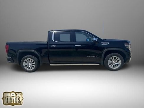 Used 2024 GMC Sierra 1500 Denali w/ Denali Reserve Package AWD/4WD image 16
